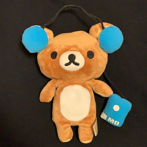 Rilakkuma holding iPod plush from Japan - Picture 1 of 3